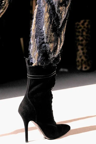 Look 34